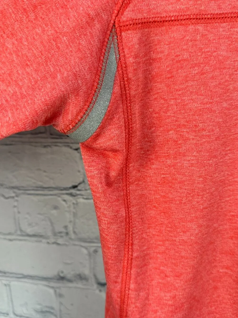 Robert‎ Graham X Men's Quarter Zip Lightweight Golf Pullover, Size Medium, Coral